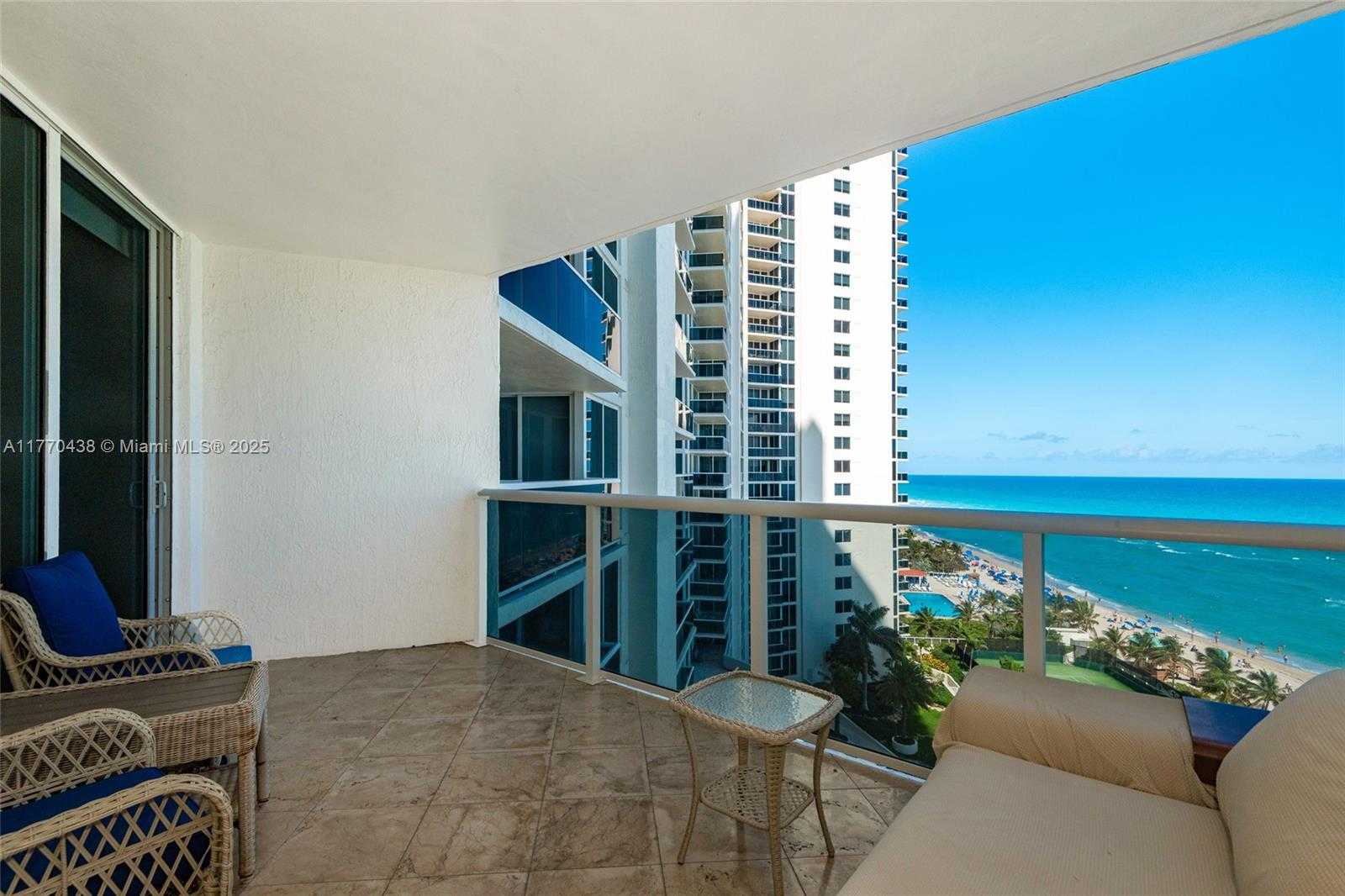 Small Image of 19111 COLLINS AVE 2+DEN #1007, Sunny Isles Beach Number 10