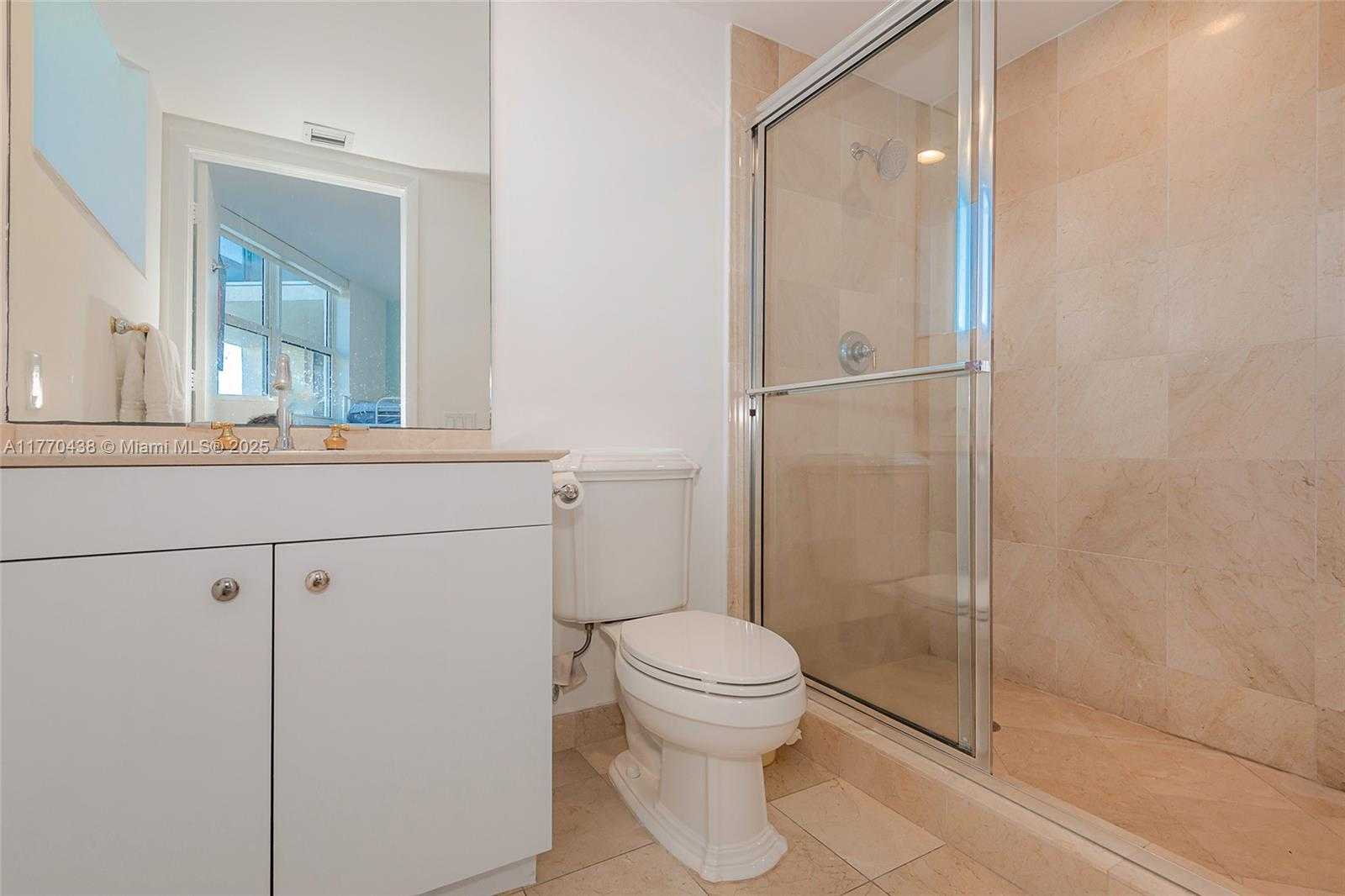 Small Image of 19111 COLLINS AVE 2+DEN #1007, Sunny Isles Beach Number 22