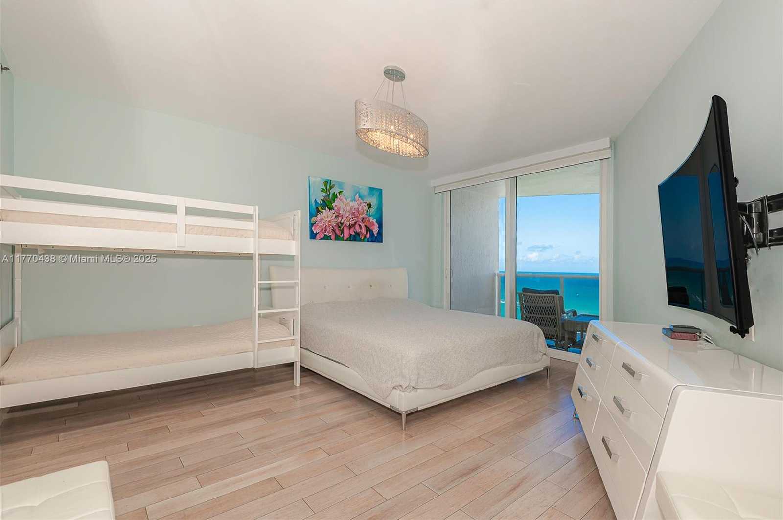 Small Image of 19111 COLLINS AVE 2+DEN #1007, Sunny Isles Beach Number 24