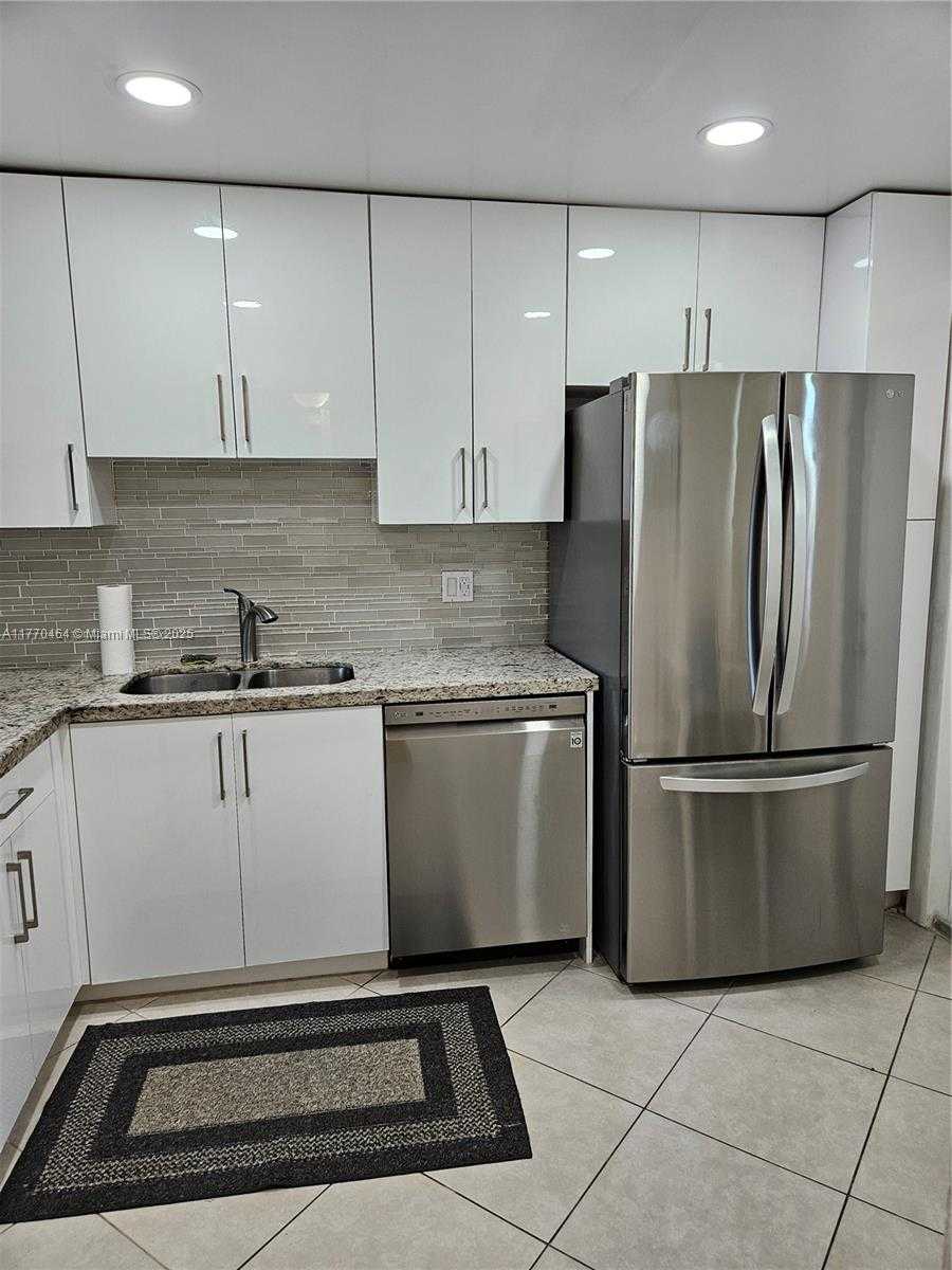 Small Image of 330 SOUTH EAST 2ND ST #504G, Hallandale Beach Number 11