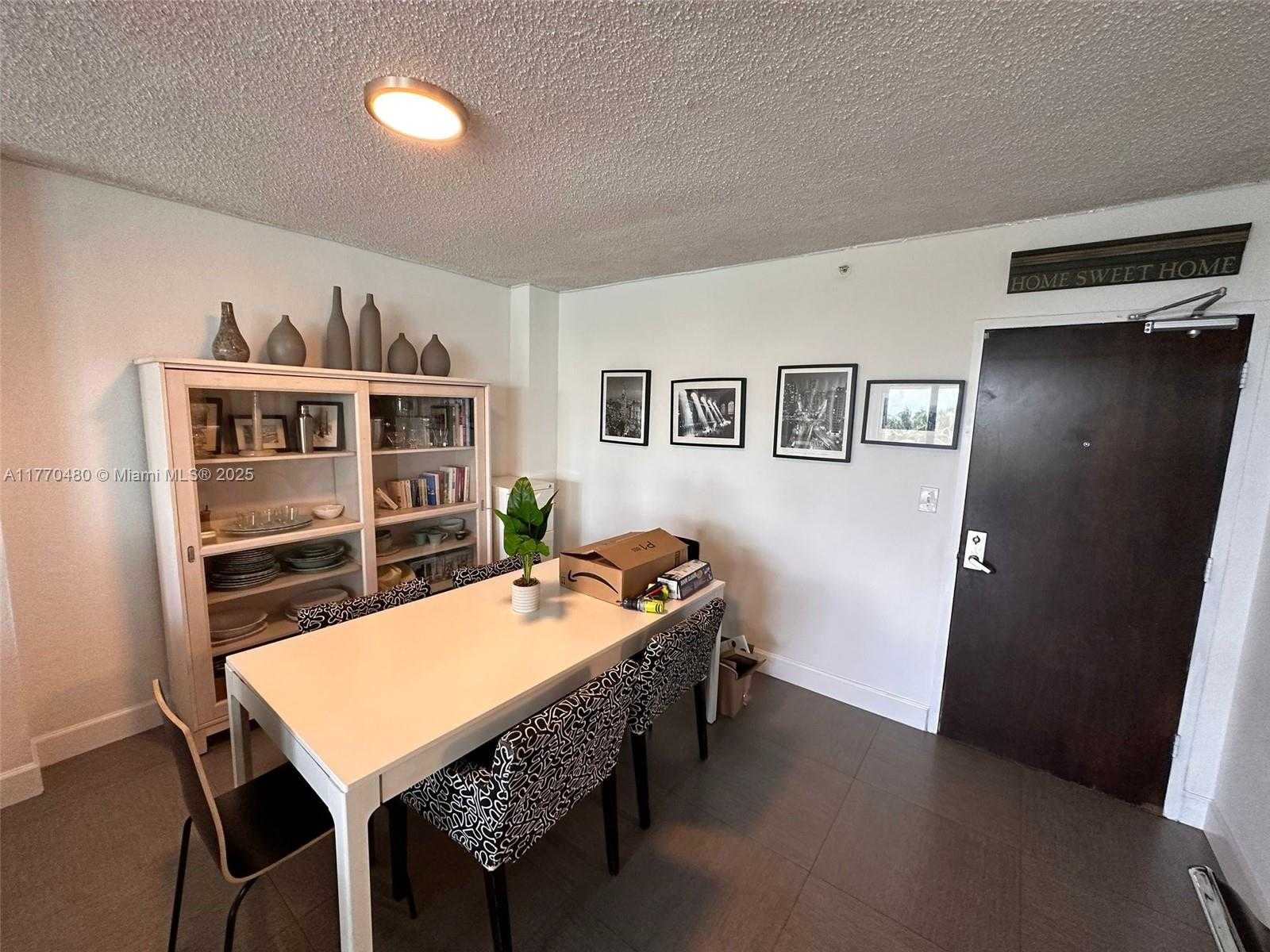 Small Image of 1500 BAY RD #434S, Miami Beach Number 3