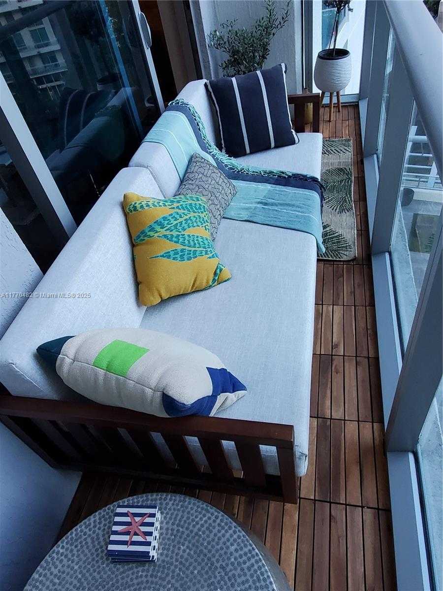 Small Image of 1100 S MIAMI AVE #602, Miami Number 10