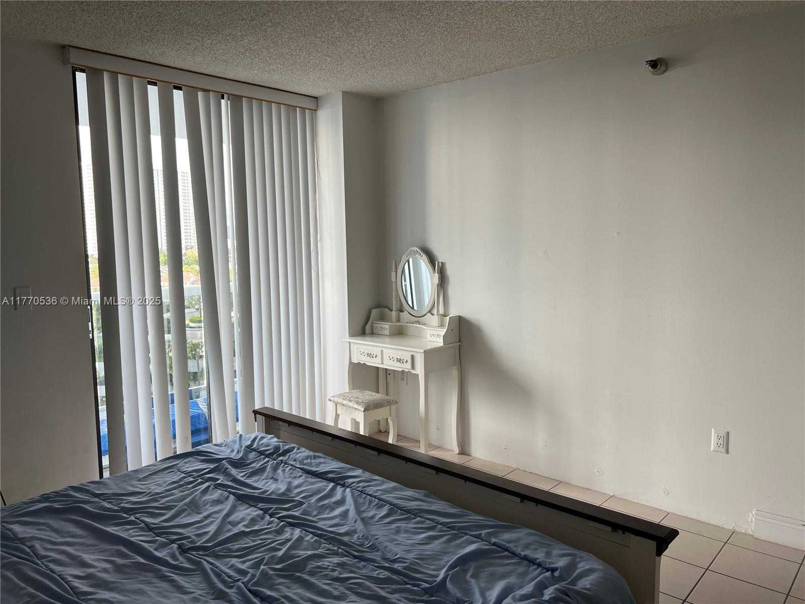 Small Image of 20515 EAST COUNTRY CLUB DR #1041, Aventura Number 15