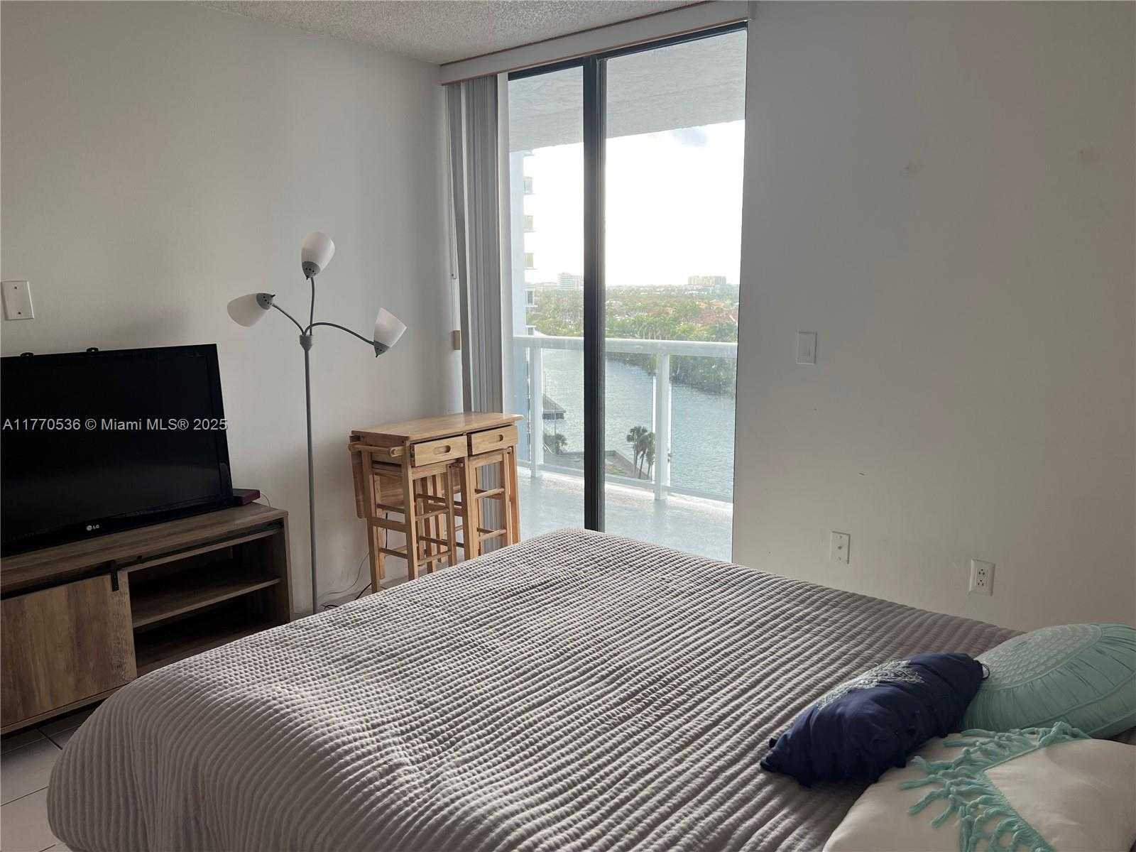 Small Image of 20515 EAST COUNTRY CLUB DR #1041, Aventura Number 9