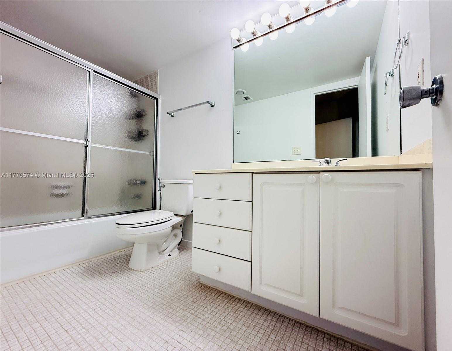 Small Image of 19380 COLLINS AVE #1605, Sunny Isles Beach Number 12