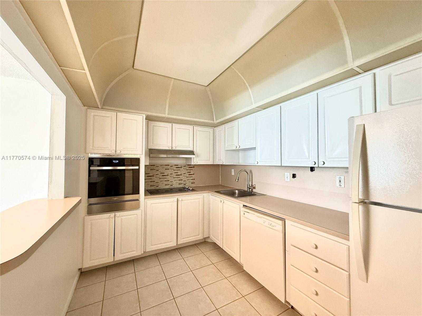 Small Image of 19380 COLLINS AVE #1605, Sunny Isles Beach Number 5