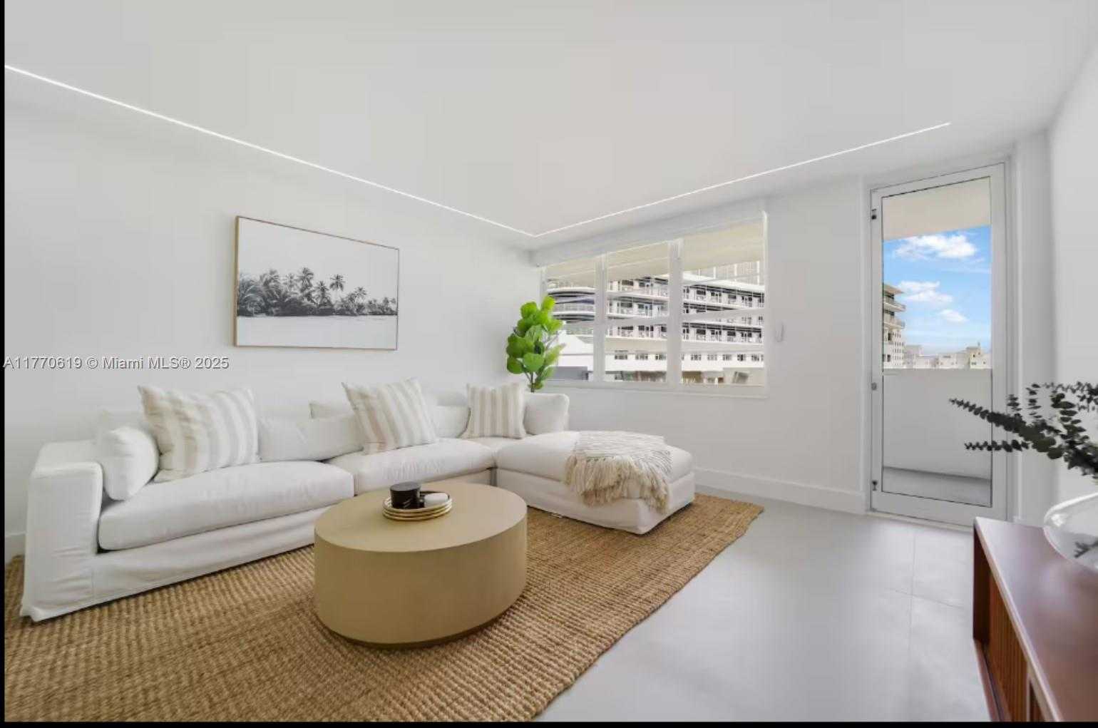 Small Image of 100 LINCOLN RD #843, Miami Beach Number 2