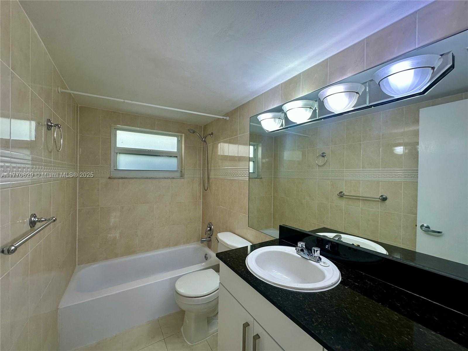 Small Image of 1075 93RD ST #101, Bay Harbor Islands Number 11