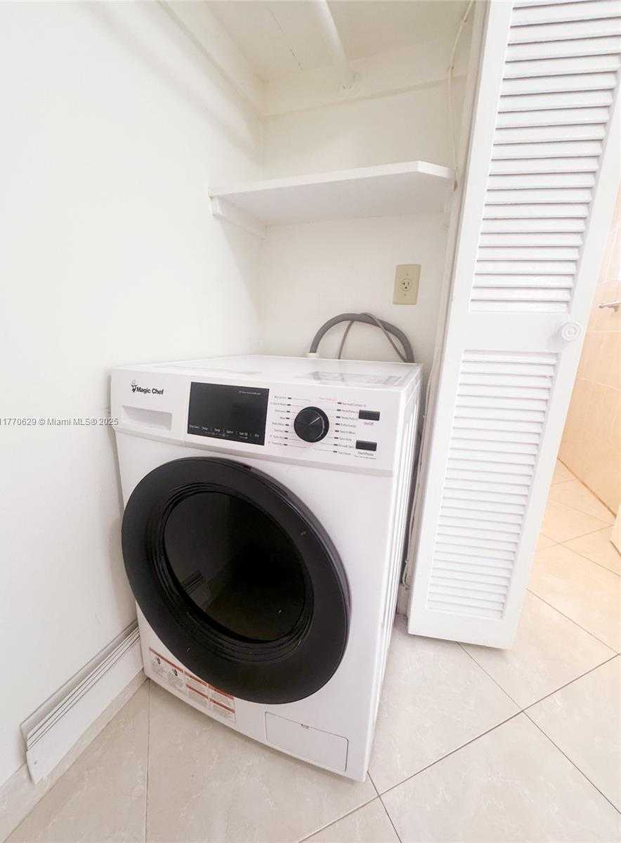 Small Image of 1075 93RD ST #101, Bay Harbor Islands Number 8