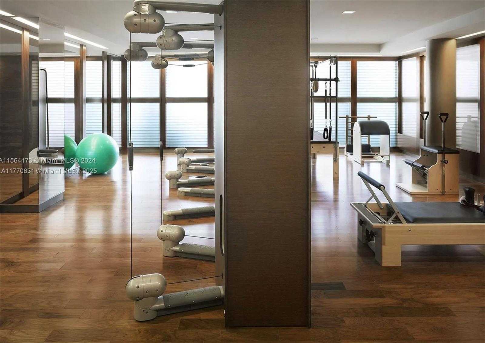 Small Image of 6899 COLLINS AVE #709, Miami Beach Number 23