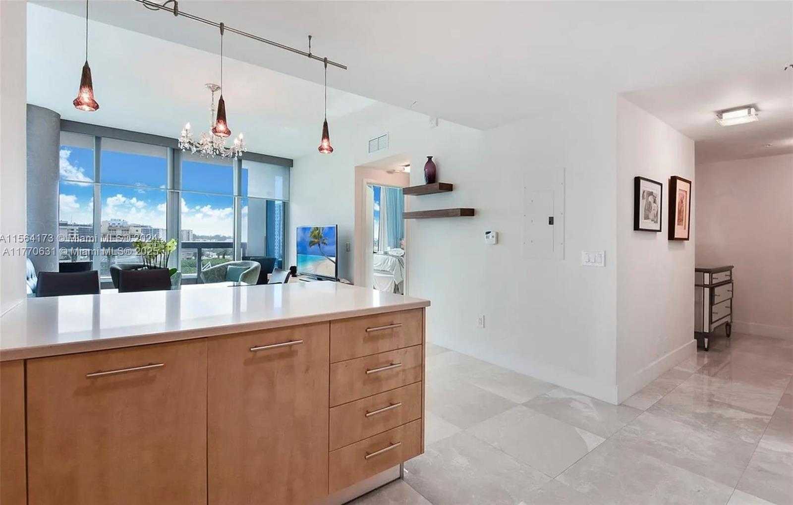 Small Image of 6899 COLLINS AVE #709, Miami Beach Number 5