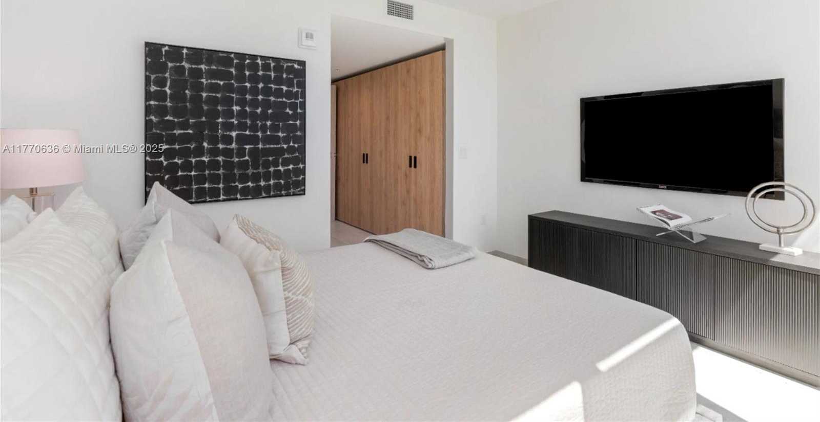 Small Image of 10281 WEST BAY HARBOR DR #301, Bay Harbor Islands Number 21