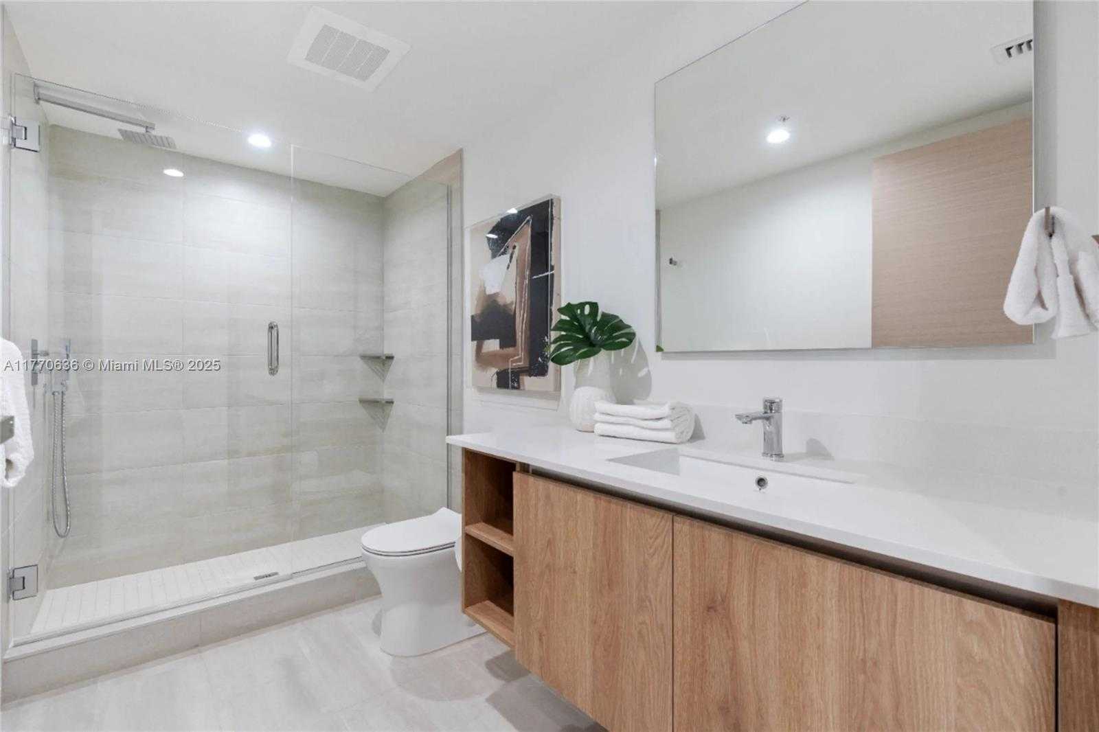 Small Image of 10281 WEST BAY HARBOR DR #301, Bay Harbor Islands Number 22