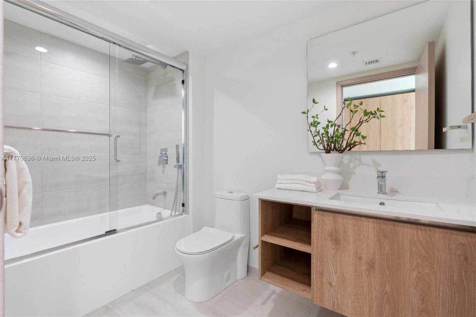 Small Image of 10281 WEST BAY HARBOR DR #301, Bay Harbor Islands Number 72