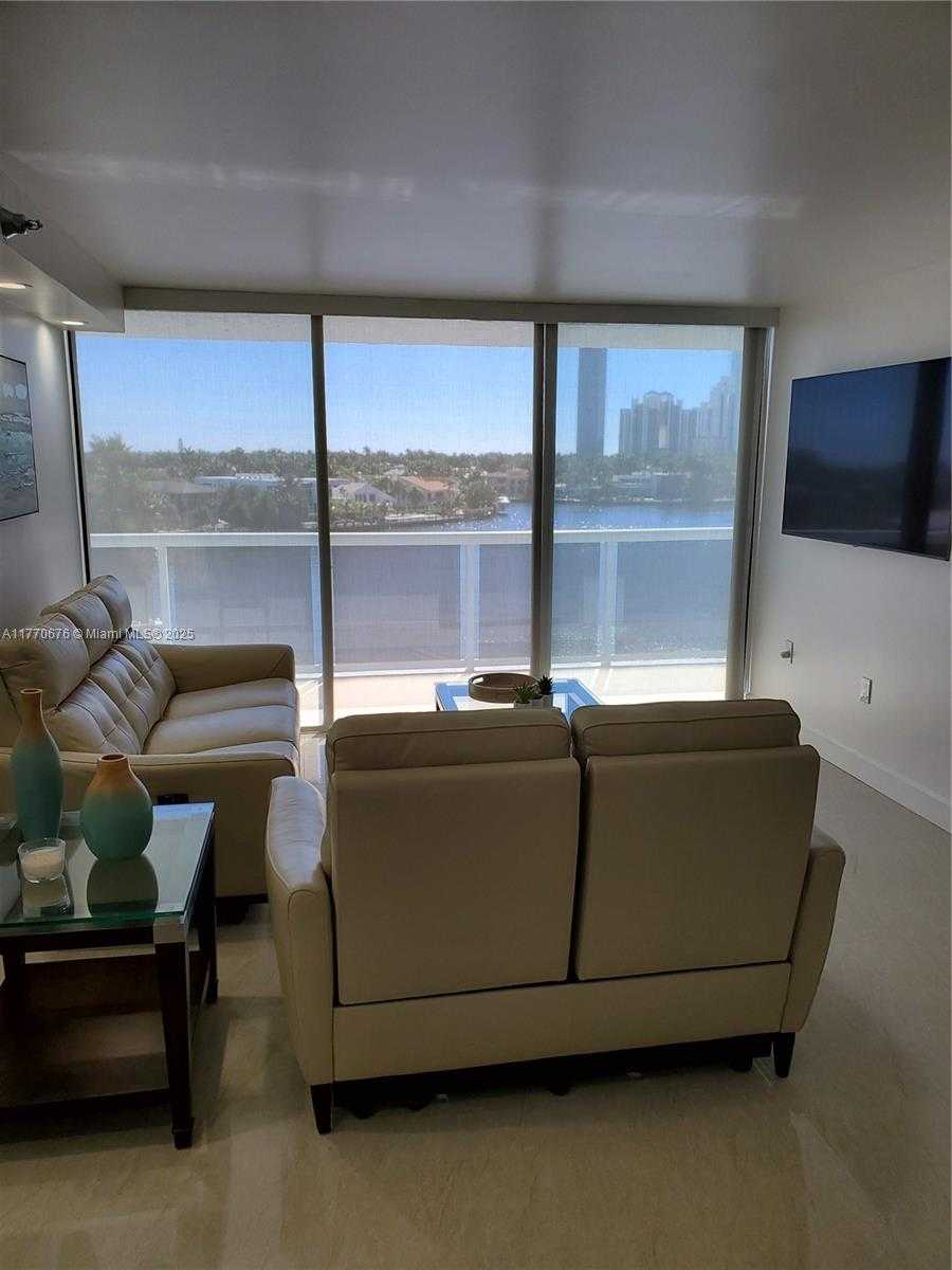 Small Image of 20515 EAST COUNTRY CLUB DR #644, Aventura Number 4