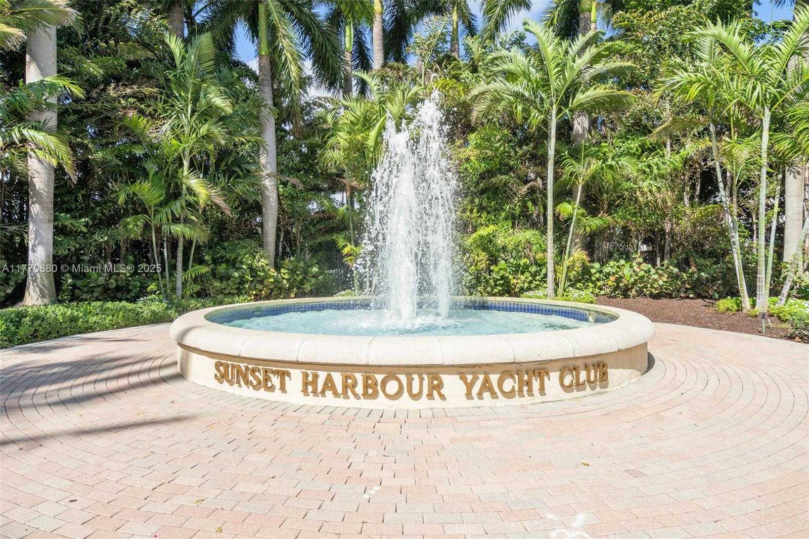 Small Image of 1900 SUNSET HARBOUR DR #1615, Miami Beach Number 37