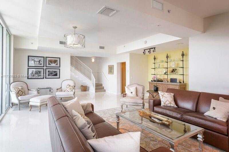 Small Image of 19400 TURNBERRY WAY #PH221, Aventura Number 5