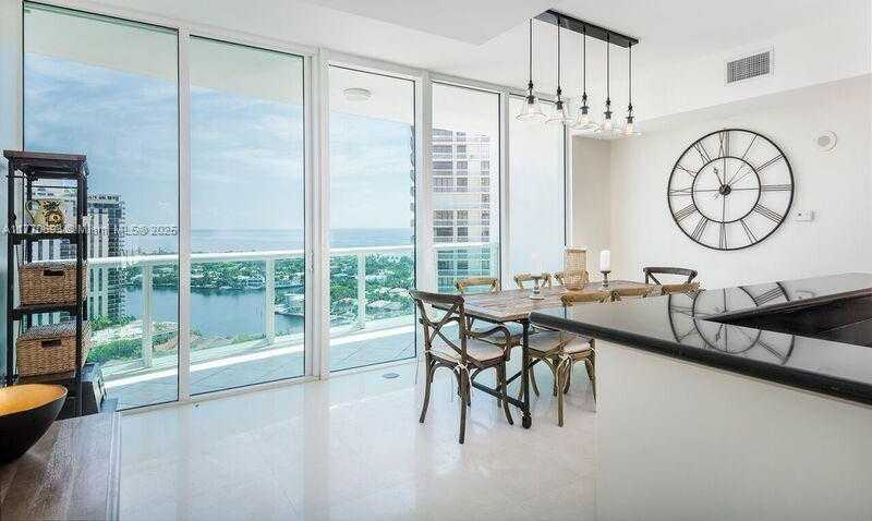 Small Image of 19400 TURNBERRY WAY #PH221, Aventura Number 7