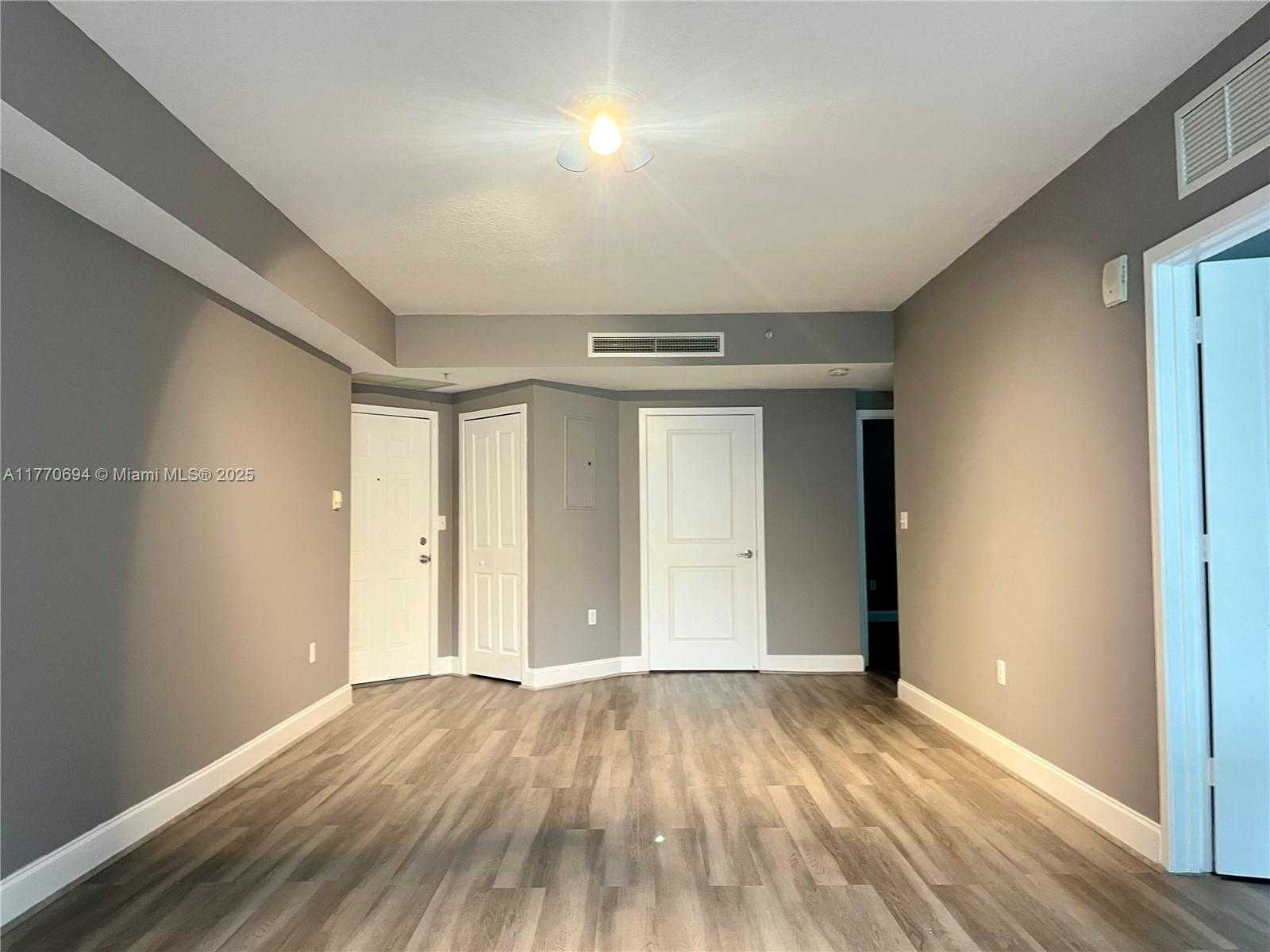 Small Image of 170 SOUTH EAST 14TH ST #1405, Miami Number 2
