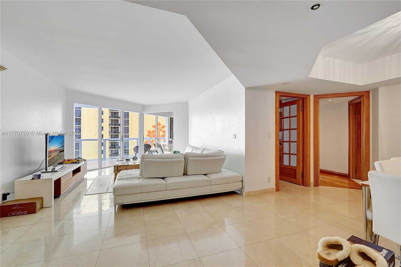 Small Image of 16425 COLLINS AVE #1412, Sunny Isles Beach Number 19