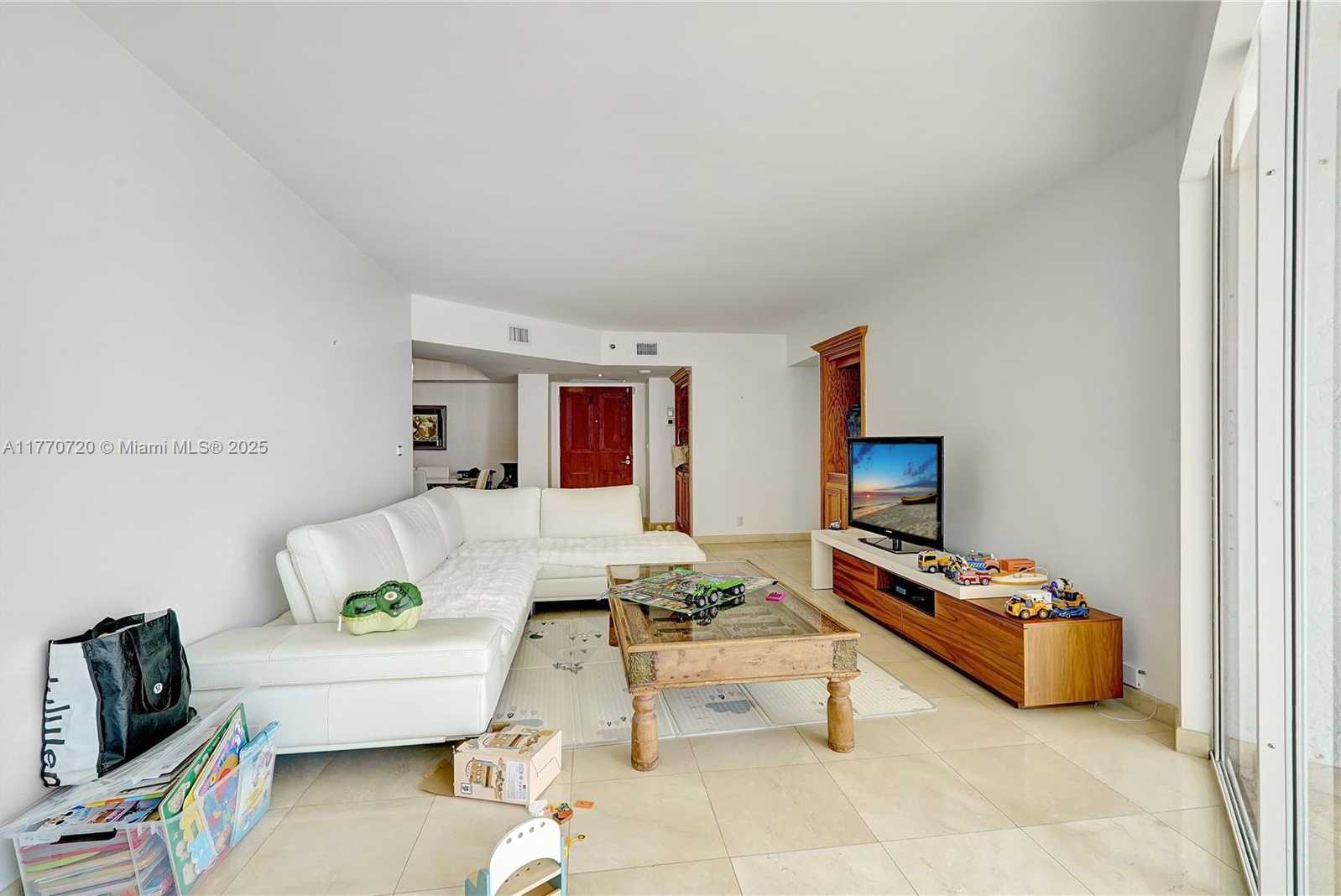 Small Image of 16425 COLLINS AVE #1412, Sunny Isles Beach Number 21