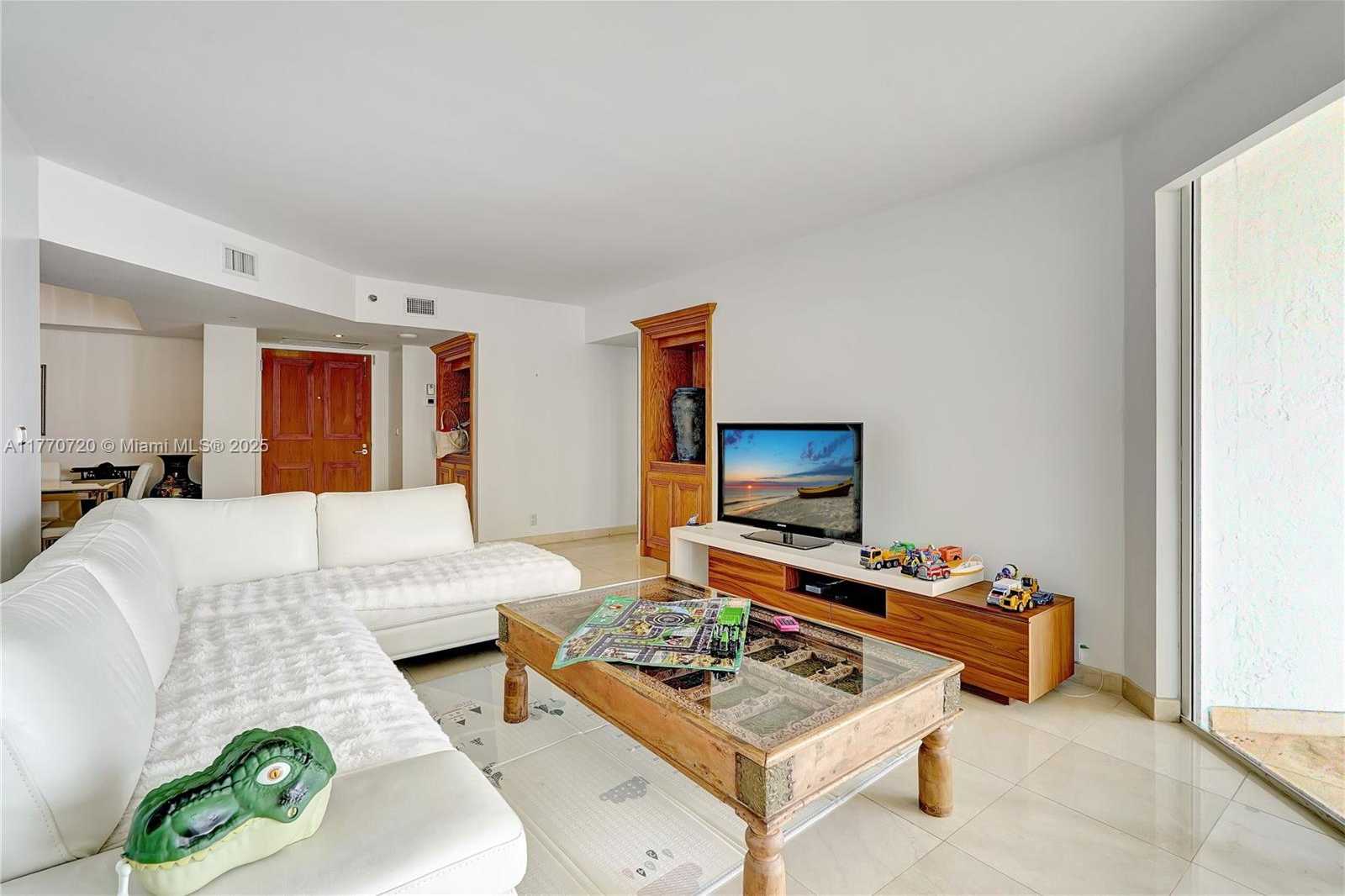 Small Image of 16425 COLLINS AVE #1412, Sunny Isles Beach Number 22