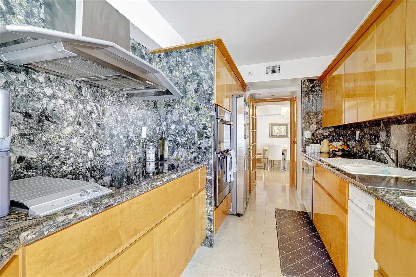 Small Image of 16425 COLLINS AVE #1412, Sunny Isles Beach Number 31