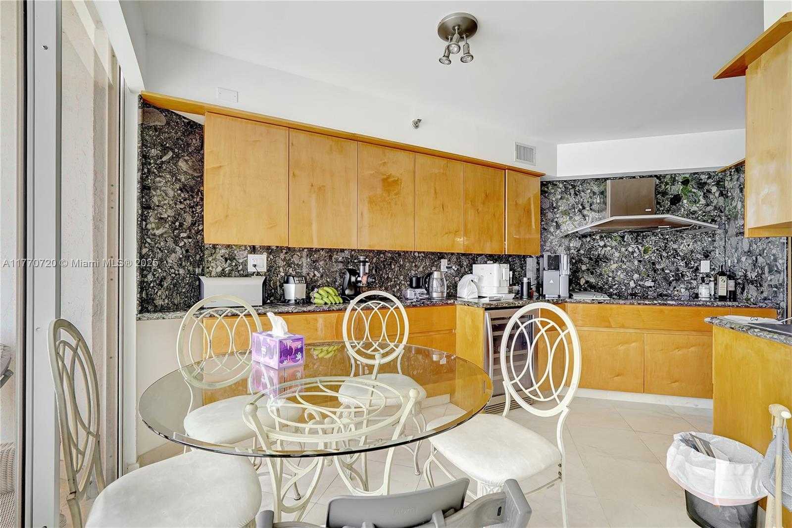 Small Image of 16425 COLLINS AVE #1412, Sunny Isles Beach Number 35