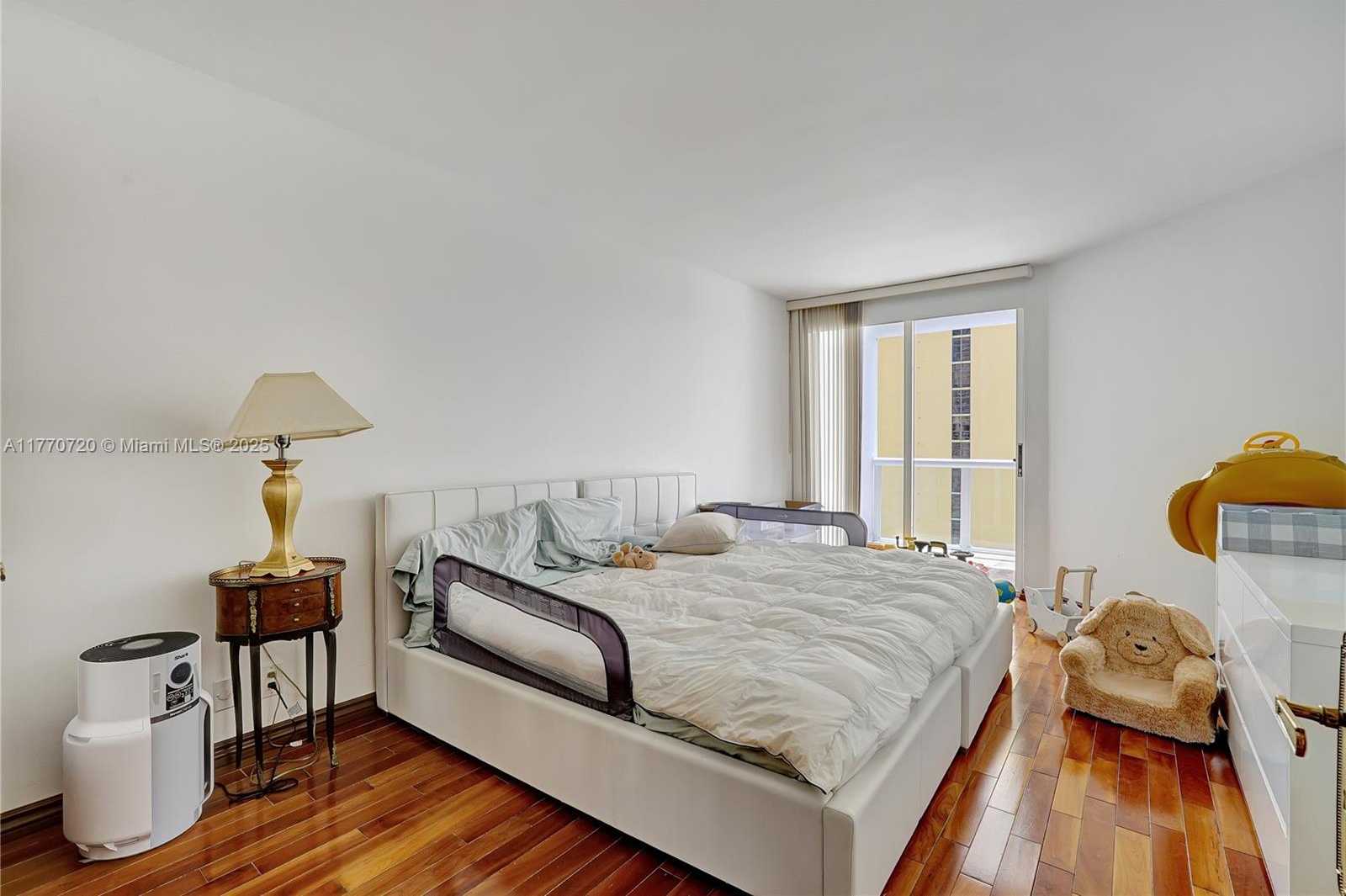 Small Image of 16425 COLLINS AVE #1412, Sunny Isles Beach Number 43