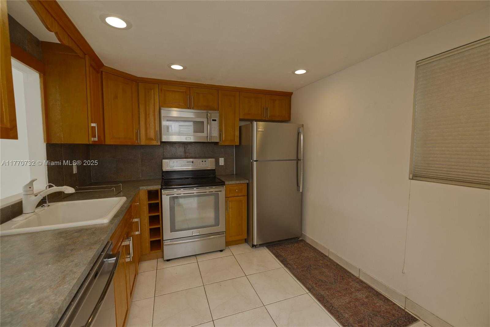 Small Image of 3750 NORTH EAST 169TH ST #205, North Miami Beach Number 24