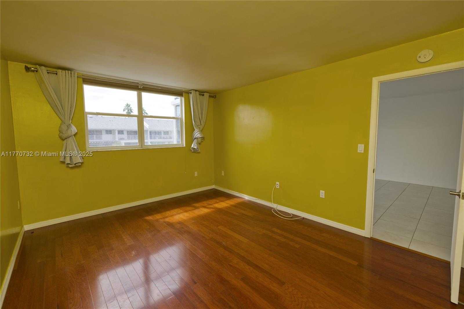 Small Image of 3750 NORTH EAST 169TH ST #205, North Miami Beach Number 5