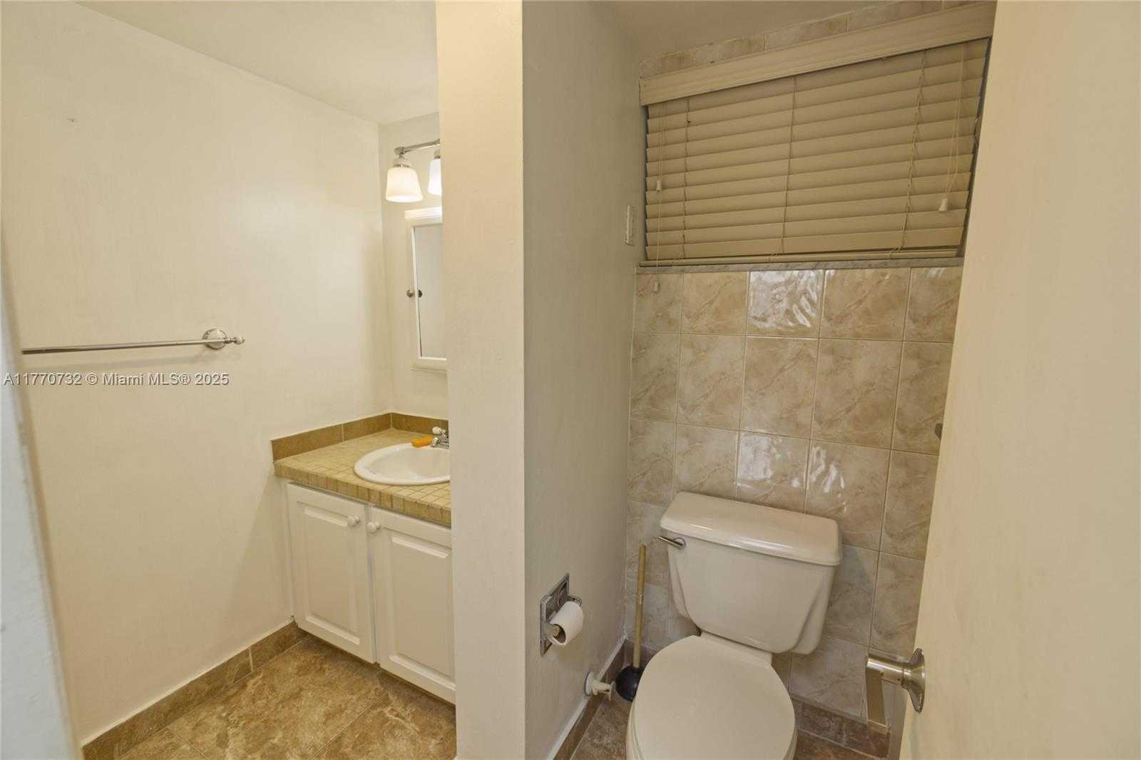 Small Image of 3750 NORTH EAST 169TH ST #205, North Miami Beach Number 8