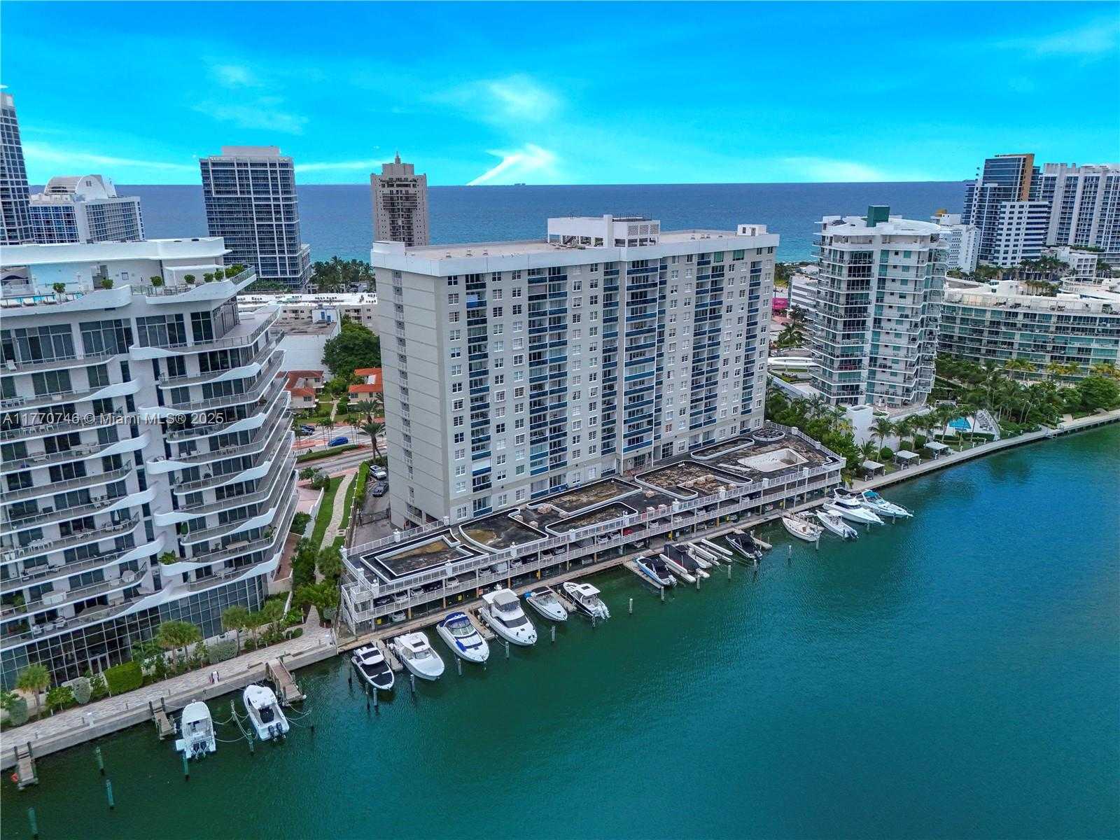 Small Image of 6770 INDIAN CREEK DR #PHA, Miami Beach Number 22