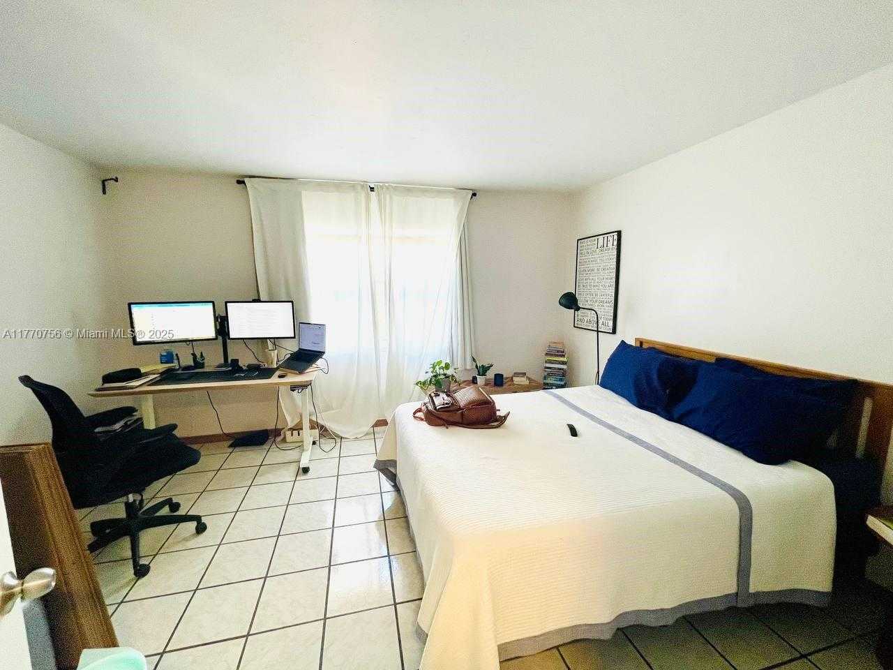 Small Image of 1580 WEST AVE #407, Miami Beach Number 29