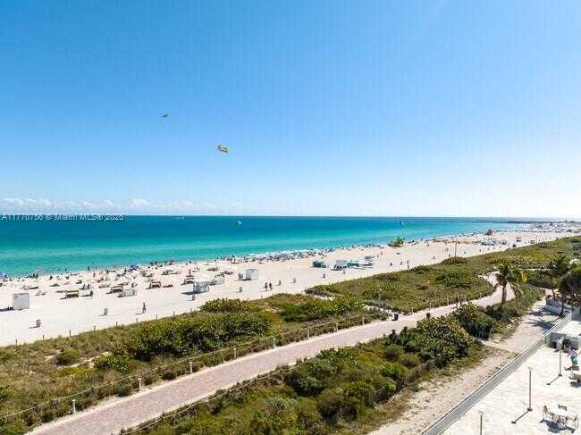 Small Image of 1580 WEST AVE #407, Miami Beach Number 32
