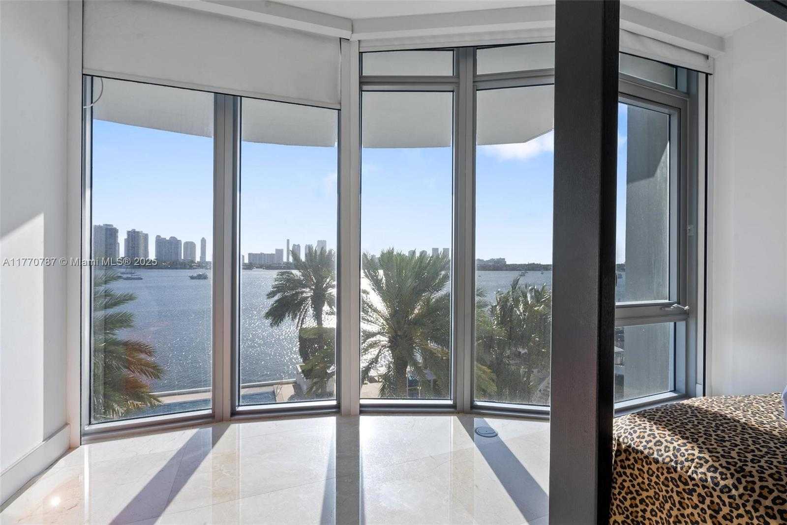 Small Image of 17301 BISCAYNE BLVD #211, North Miami Beach Number 19