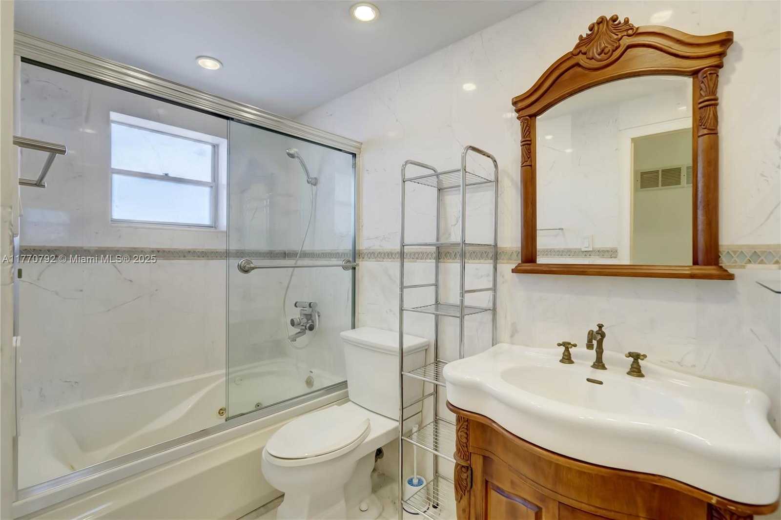 Small Image of 301 NORTH EAST 14TH AVE #703, Hallandale Beach Number 24