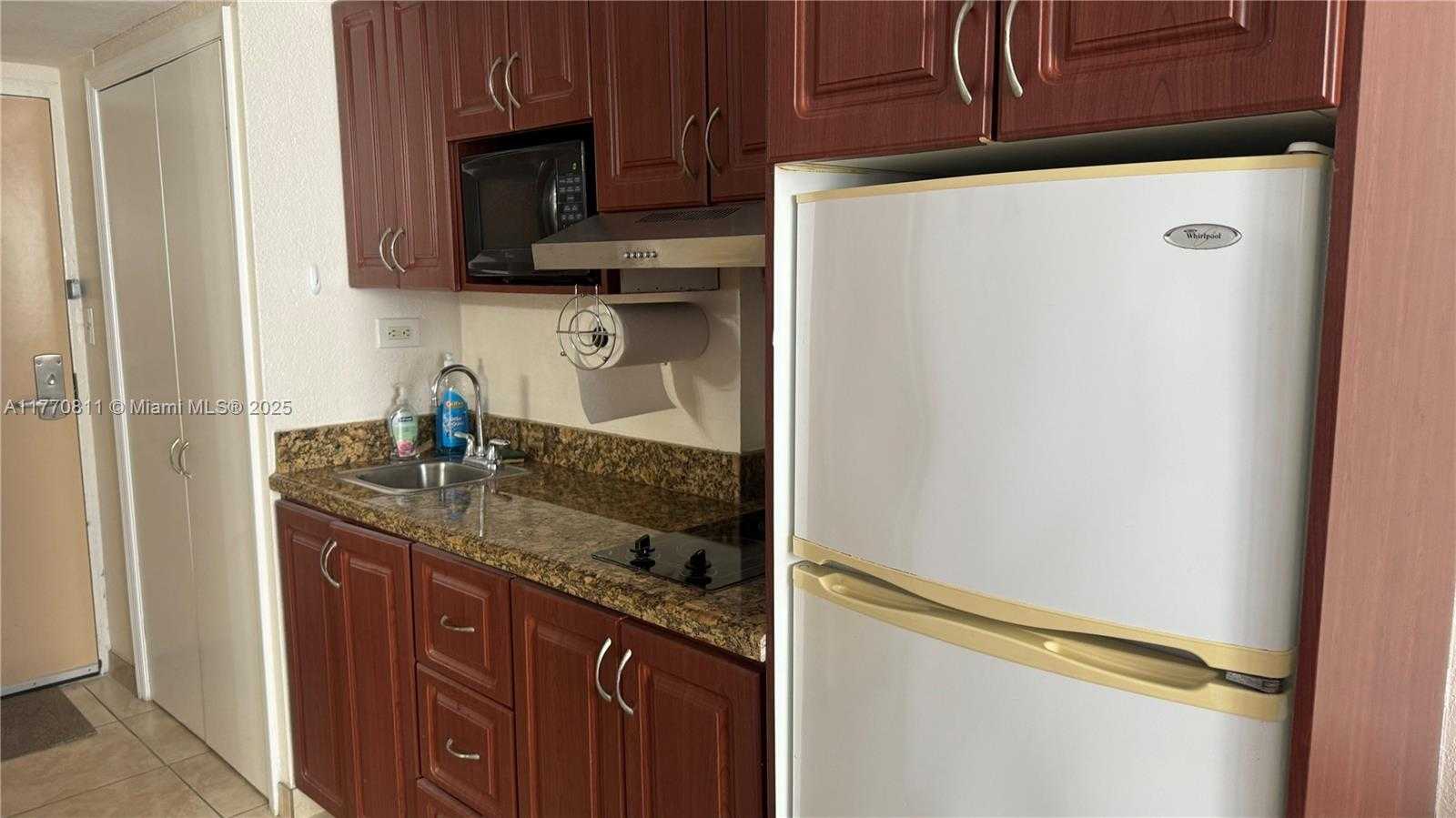 Small Image of 19201 COLLINS AVE #628, Sunny Isles Beach Number 11