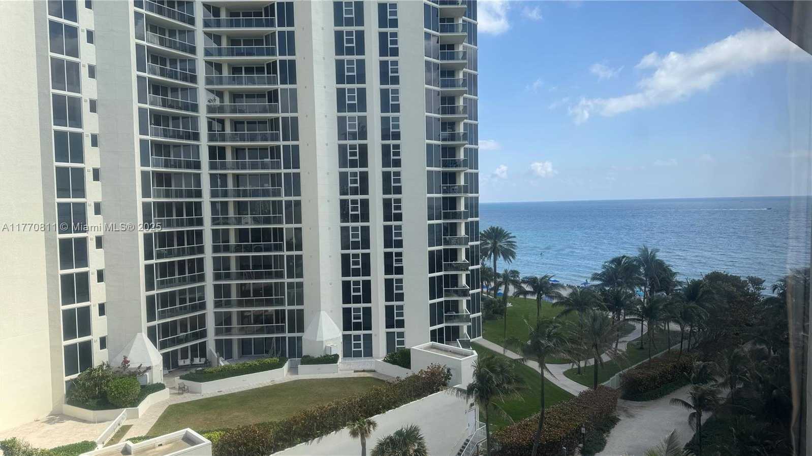 Small Image of 19201 COLLINS AVE #628, Sunny Isles Beach Number 16