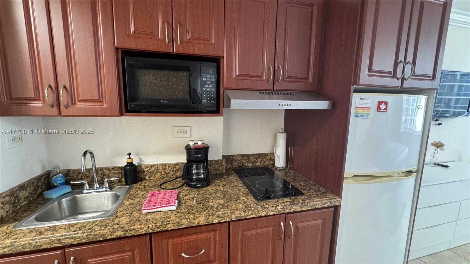 Small Image of 19201 COLLINS AVE #628, Sunny Isles Beach Number 22