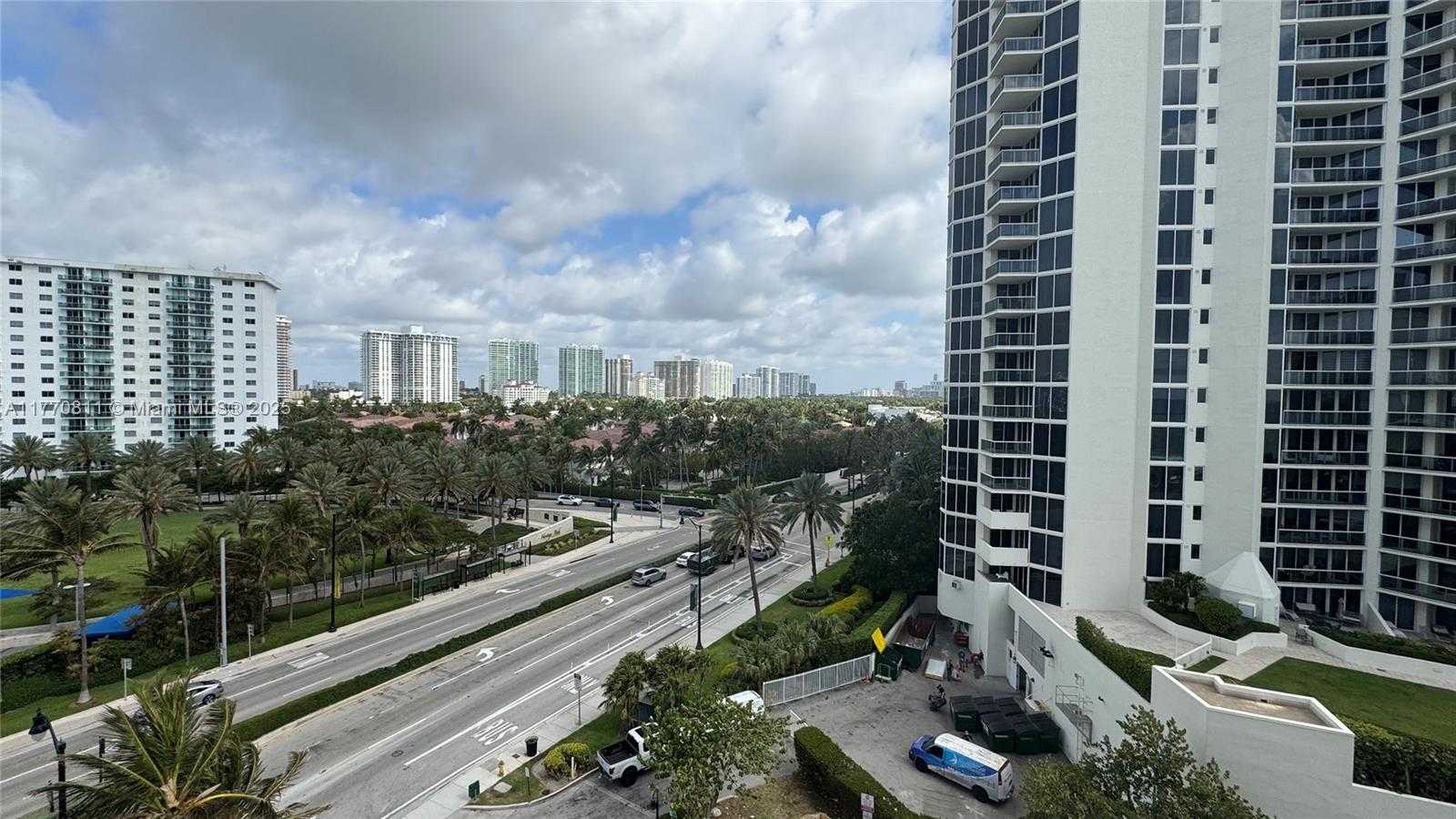 Small Image of 19201 COLLINS AVE #628, Sunny Isles Beach Number 26