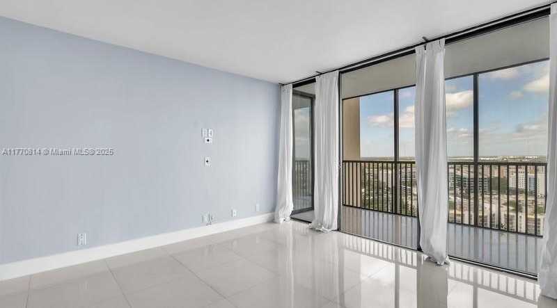 Small Image of 20301 WEST COUNTRY CLUB DR #2622, Aventura Number 12
