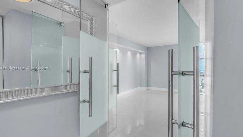 Small Image of 20301 WEST COUNTRY CLUB DR #2622, Aventura Number 13