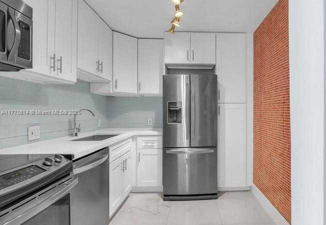Small Image of 20301 WEST COUNTRY CLUB DR #2622, Aventura Number 31