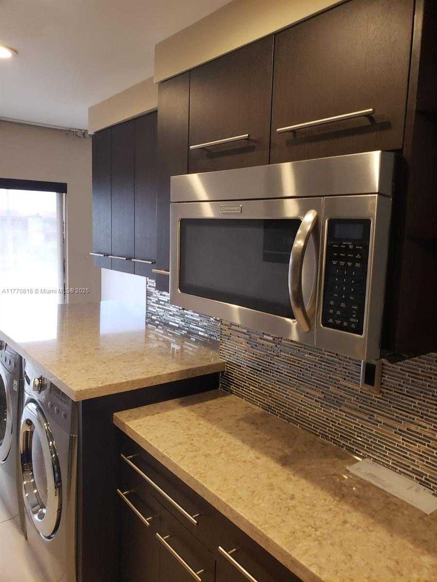 Small Image of 5900 SOUTH WEST 127TH AVE #3414, Miami Number 4