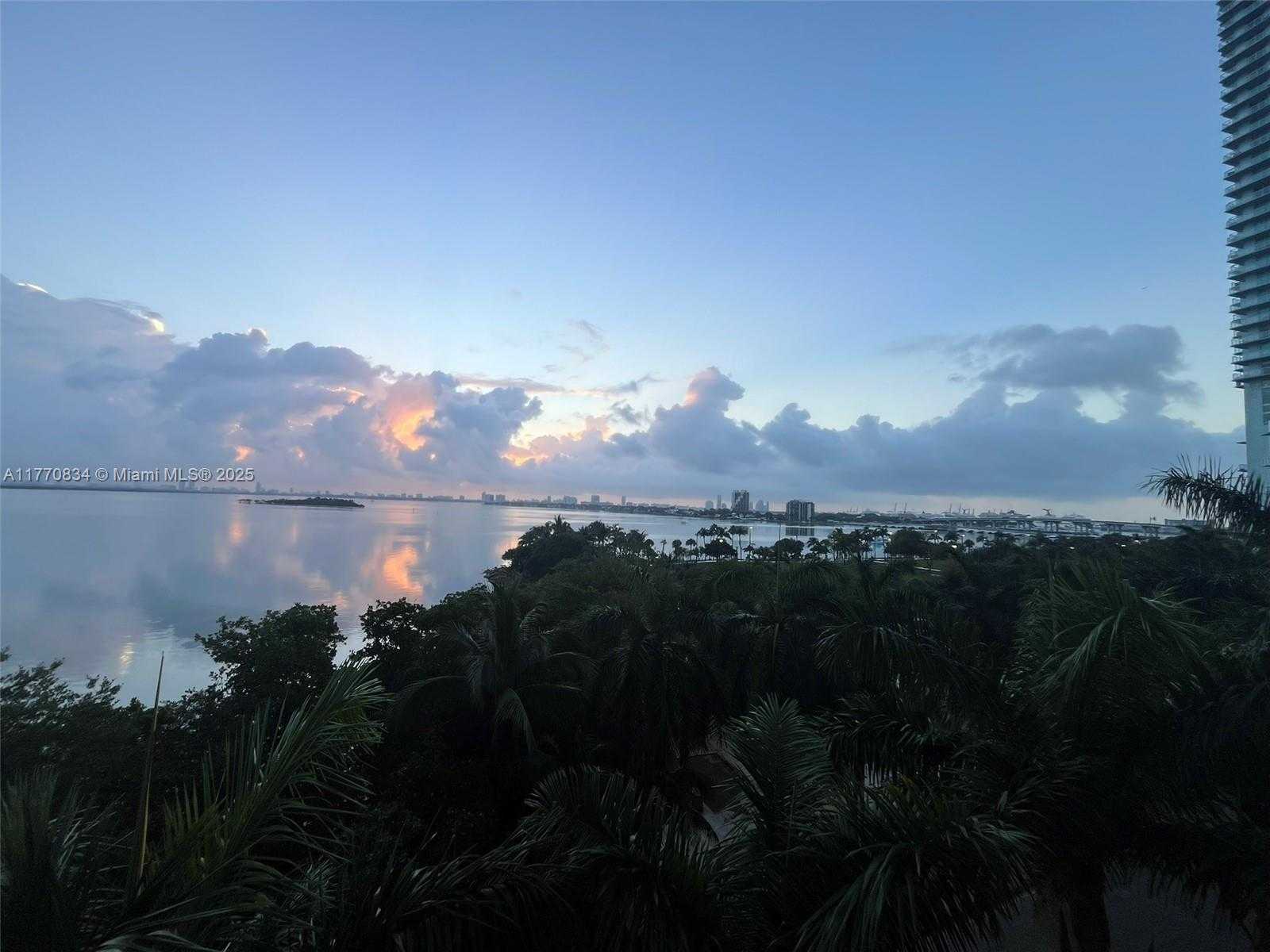 Small Image of 2000 NORTH BAYSHORE DR #616, Miami Number 15
