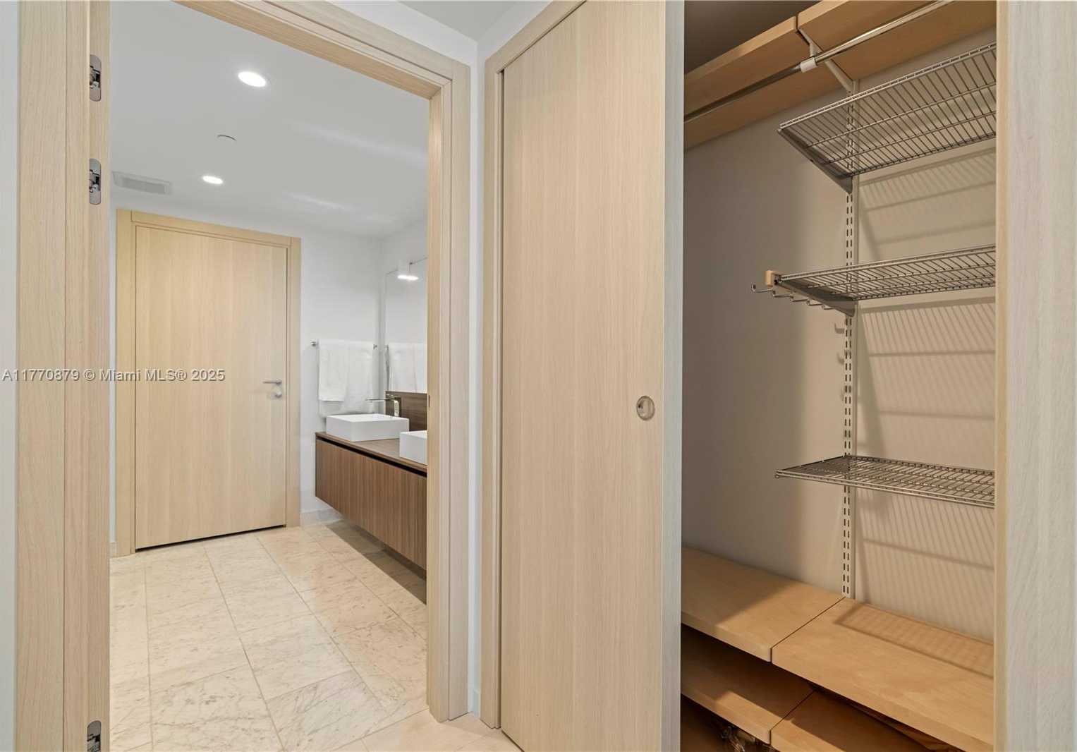 Small Image of 1000 EAST BRICKELL PLZ #3803, Miami Number 19
