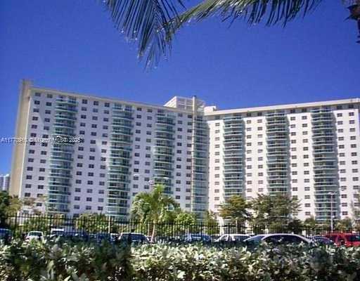 Small Image of 19390 COLLINS AVE #1423, Sunny Isles Beach Number 3