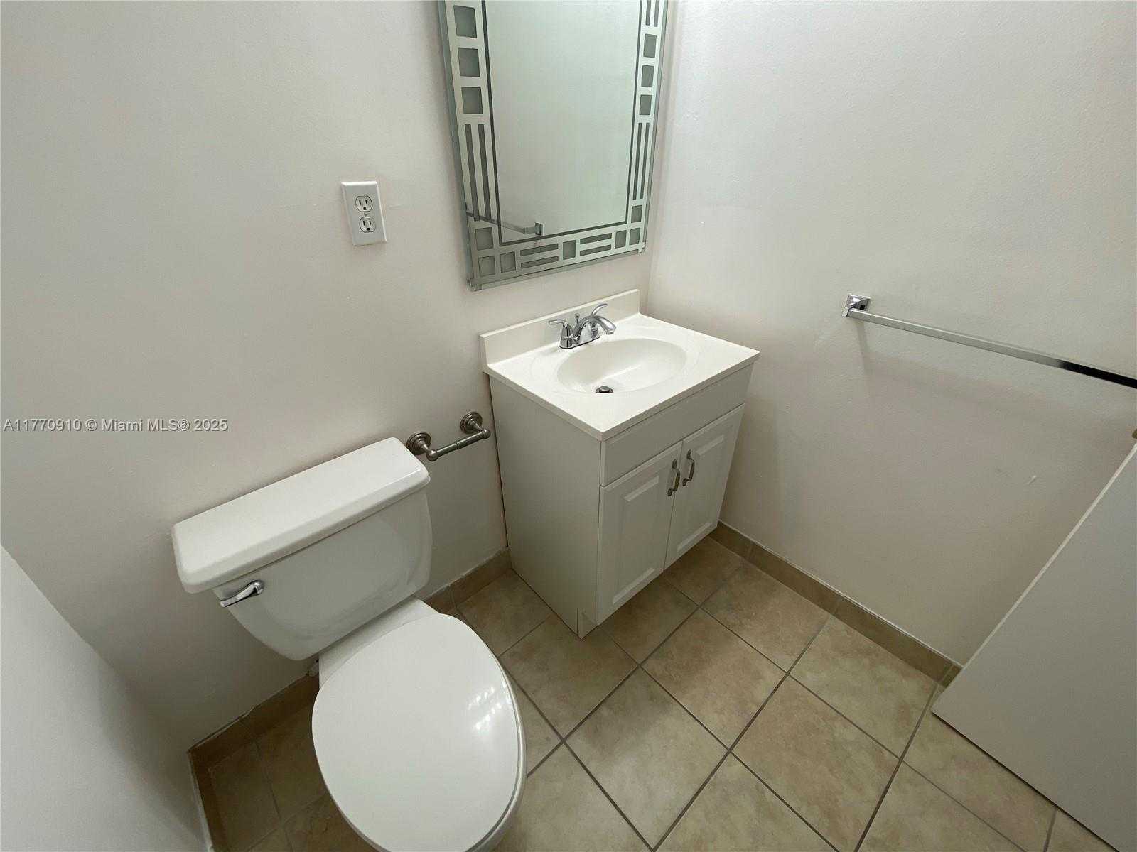 Small Image of 19390 COLLINS AVE #1423, Sunny Isles Beach Number 34