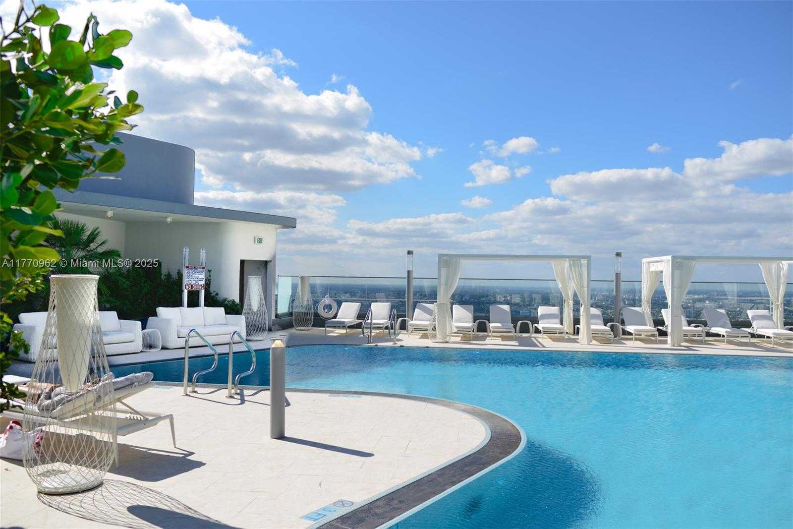 Small Image of 1000 BRICKELL PLZ #4415, Miami Number 23